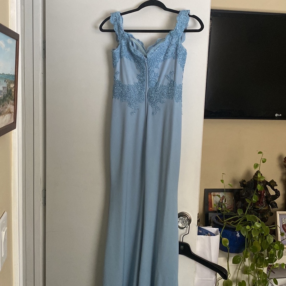 Prom/occasion dress - Picture 3 of 3
